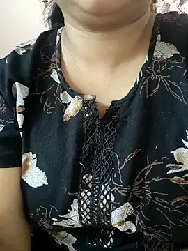 cuteyqueen online show from January 19, 2025, 7:36 am