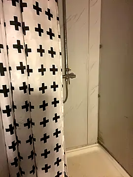 Sweetpasses online show from September 25, 2025, 2:56 pm