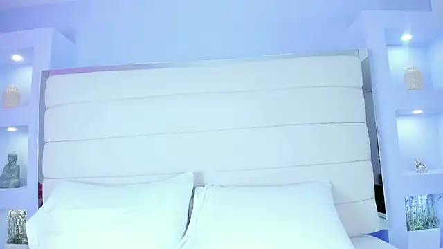 JessyEvans online show from February 17, 2025, 7:44 pm