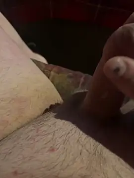 Kemenyfasz93 online show from February 19, 2025, 4:33 pm