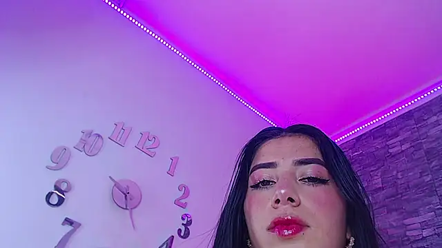 steisy star online show from January 21, 2025, 4:37 pm