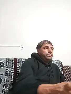 Snapshot of Muratcanik44 chatting on March 16, 2026, 4:43 pm Muratcanik44 online show from March 16, 2026, 4:43 pm