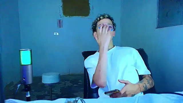 mateodeamjo online show from February 28, 2026, 6:57 am