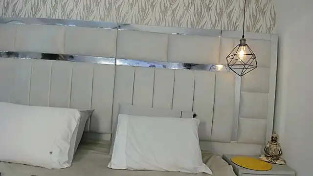 Snapshot of 1m_dalhia chatting on November 7, 2025, 8:02 pm 1m dalhia online show from November 7, 2025, 8:02 pm