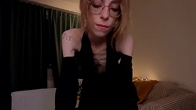 Snapshot of amber_quell_here chatting on February 1, 2026, 4:16 pm amber quell here online show from February 1, 2026, 4:16 pm