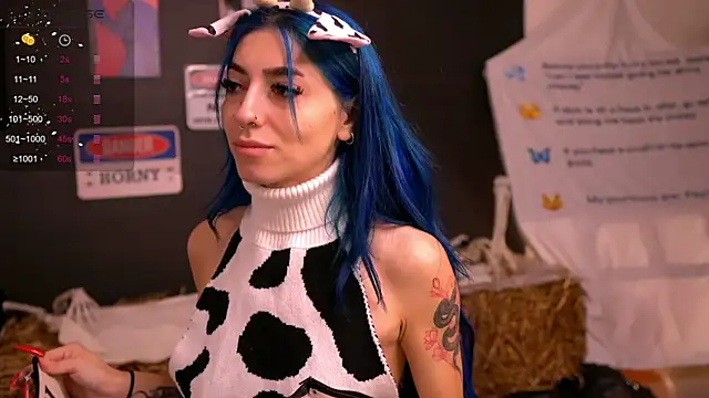 AriaVoss online show from October 30, 2025, 10:50 pm