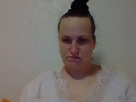  squirty cum lady  online show from March 10, 2025, 8:23 pm
