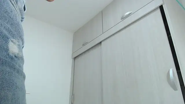 Snapshot of Amelia_Debora_Antonella chatting on November 8, 2025, 12:52 pm Amelia Debora Antonella online show from November 8, 2025, 12:52 pm