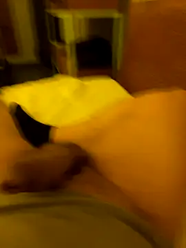 fekedaniel1999 online show from December 5, 2025, 8:06 pm