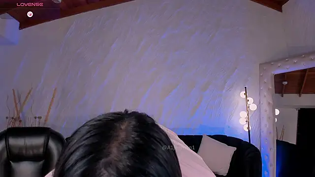 AllyJensen online show from May 19, 2026, 10:33 am