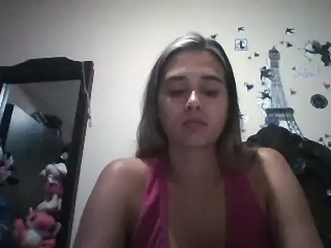 trianabell online show from March 12, 2025, 3:57 am