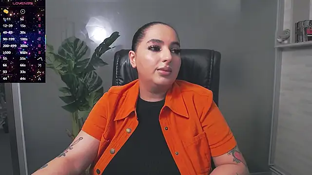 BustyAllyy online show from June 17, 2026, 3:55 pm
