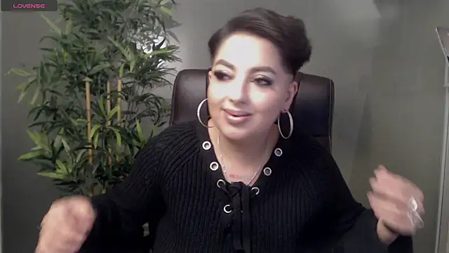BustyAllyy online show from February 5, 2025, 1:04 am