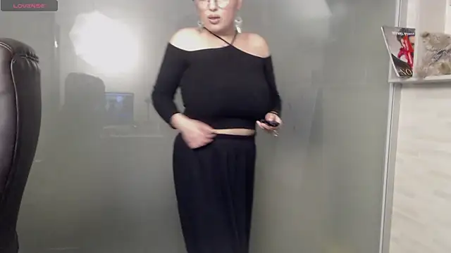 BustyAllyy online show from February 6, 2025, 10:32 pm