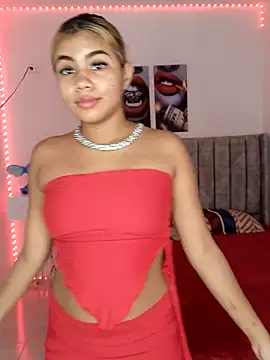 LABARBIEBLANCA online show from March 19, 2025, 2:24 pm