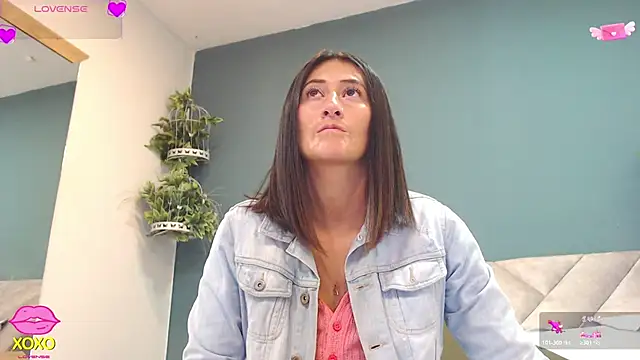 SharisWillian online show from March 7, 2026, 3:57 am