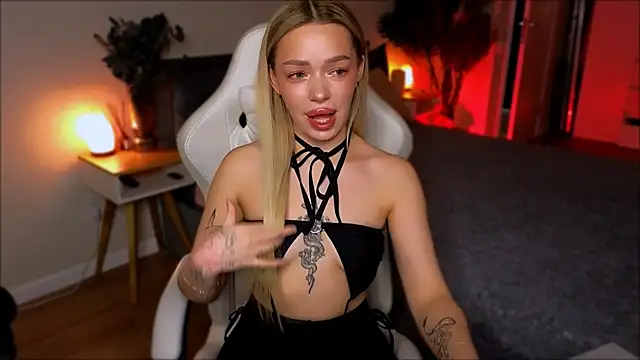 Lily Yin online show from February 23, 2026, 5:52 am