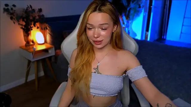 Lily Yin online show from June 8, 2026, 6:14 am