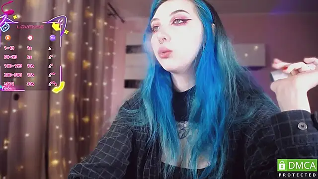 JustMeowGirl online show from October 16, 2025, 4:10 am