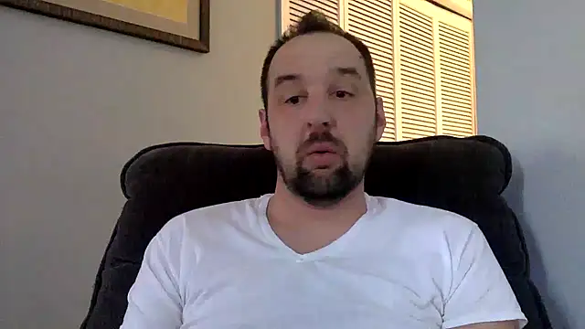 Snapshot of Kink_Master_Daddy chatting on April 22, 2026, 12:17 am Kink Master Daddy online show from April 22, 2026, 12:17 am