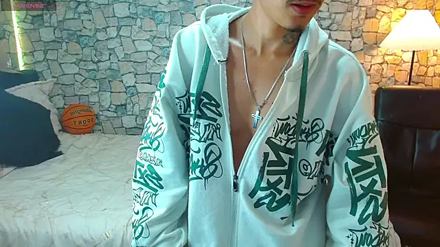 Bastiaan 28 online show from February 20, 2026, 8:44 pm