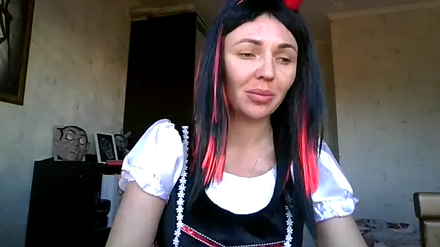 AngelinaLove28 online show from October 31, 2025, 7:05 am