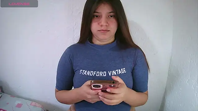 Snapshot of lynieh- chatting on January 31, 2026, 10:08 pm lynieh- online show from January 31, 2026, 10:08 pm