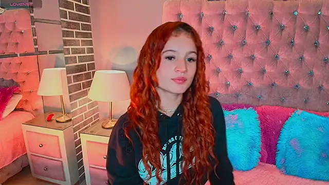 AdelaineBest online show from October 10, 2025, 5:41 am