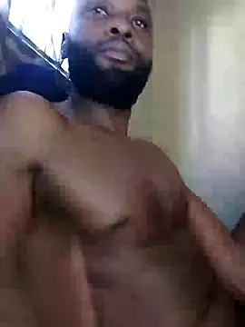 Snapshot of Stallion100 chatting on January 9, 2025, 1:35 pm Stallion100 online show from January 9, 2025, 1:35 pm