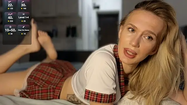 lluna drug online show from October 15, 2025, 7:05 am