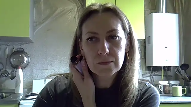 AshleyXHoney online show from April 16, 2026, 7:09 am