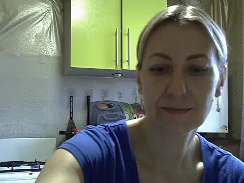 Snapshot of AshleyXHoney chatting on September 27, 2025, 6:19 am AshleyXHoney online show from September 27, 2025, 6:19 am