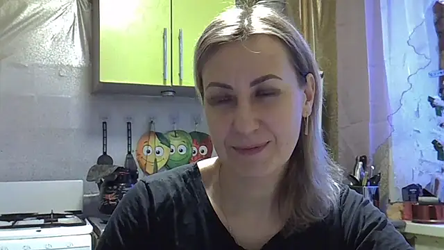 Snapshot of AshleyXHoney chatting on January 15, 2025, 6:01 am AshleyXHoney online show from January 15, 2025, 6:01 am