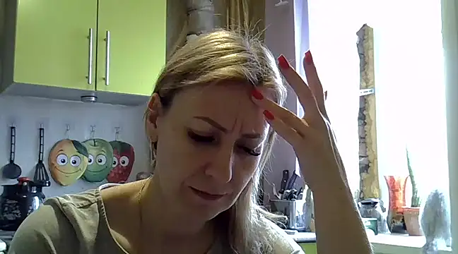 Snapshot of AshleyXHoney chatting on January 31, 2025, 9:48 am AshleyXHoney online show from January 31, 2025, 9:48 am