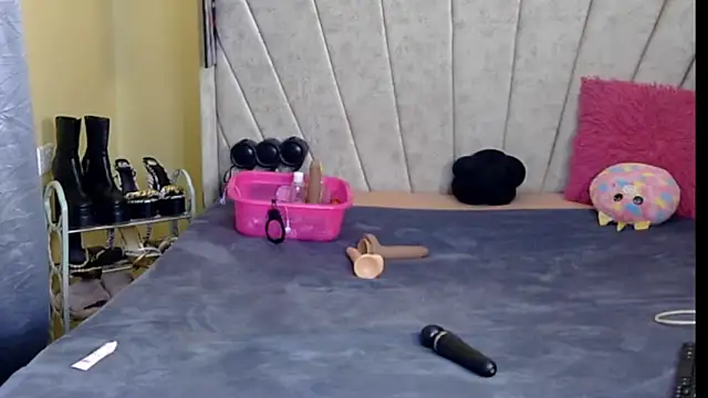 Kyla may online show from January 15, 2025, 4:00 pm