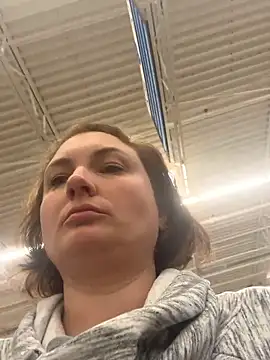 MilfyMrsRobinson online show from January 13, 2026, 1:26 pm