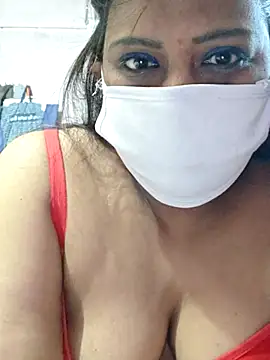 Snapshot of Love_Jenny chatting on February 15, 2026, 12:37 pm Love Jenny online show from February 15, 2026, 12:37 pm