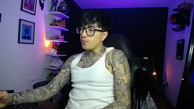 jung dragon online show from November 16, 2025, 3:33 am