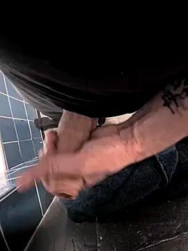 joycock8 online show from January 21, 2025, 9:25 pm