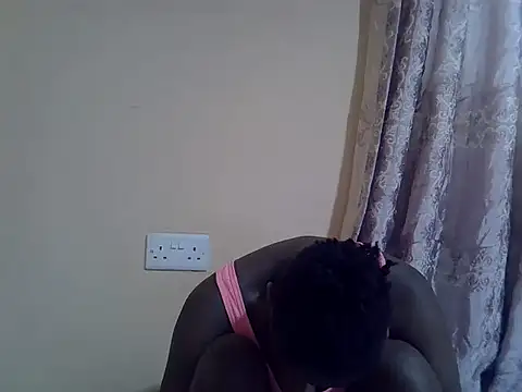 HOT-JAZMINE online show from October 30, 2025, 7:17 am