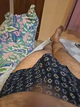 Snapshot of Loveboycurvy chatting on July 30, 2026, 2:32 am Loveboycurvy online show from July 30, 2026, 2:32 am