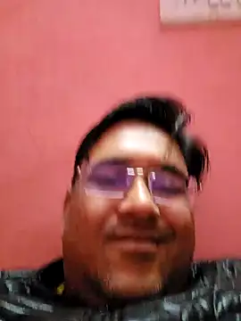 Snapshot of Loveboycurvy chatting on February 9, 2025, 11:04 am Loveboycurvy online show from February 9, 2025, 11:04 am