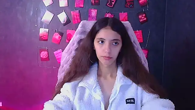 Snapshot of Aishell_ chatting on November 1, 2025, 6:30 am Aishell online show from November 1, 2025, 6:30 am