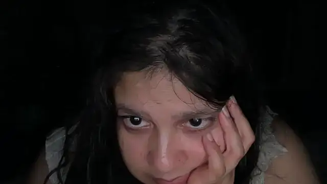 MelanieFawker online show from October 6, 2025, 3:29 am