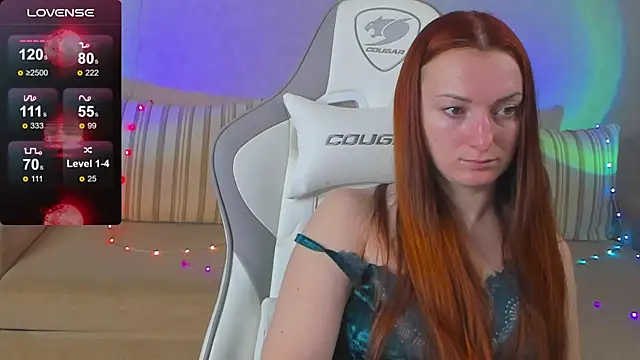 Snapshot of FlamyGold chatting on November 11, 2025, 1:00 am FlamyGold online show from November 11, 2025, 1:00 am