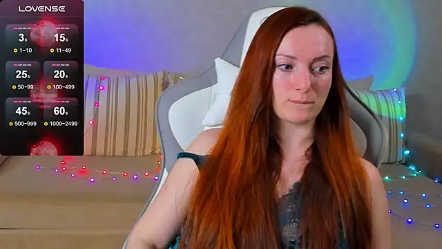 Snapshot of FlamyGold chatting on October 31, 2025, 12:02 pm FlamyGold online show from October 31, 2025, 12:02 pm