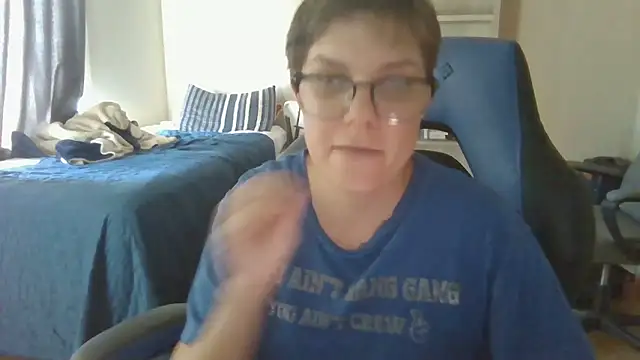 KaliSnow199623 online show from September 13, 2025, 11:49 pm