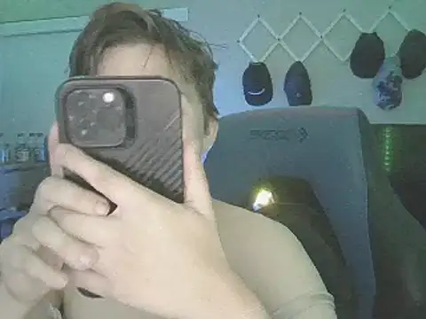 KaliSnow199623 online show from December 7, 2024, 7:10 am