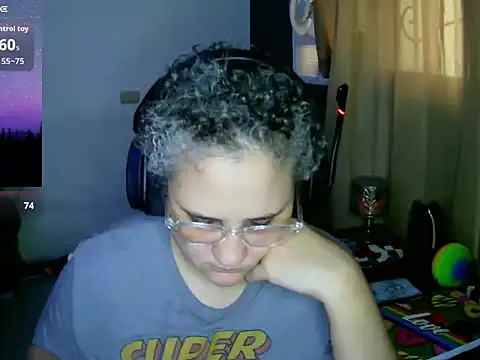 lolalicious 758 online show from September 26, 2025, 9:43 pm