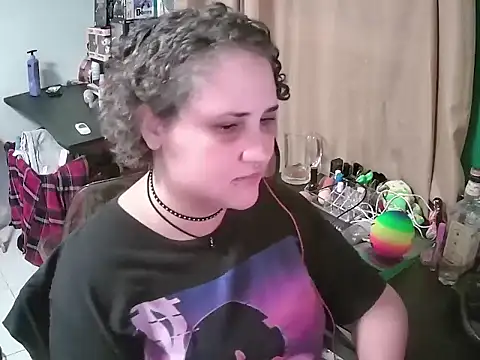 lolalicious 758 online show from June 8, 2026, 2:56 am